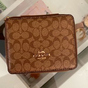 Coach bag/jewelry bag!